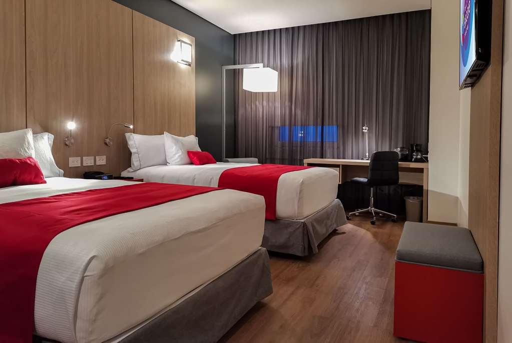 Ramada Encore By Wyndham Monterrey Apodaca Zona Aeropuerto Quarto foto